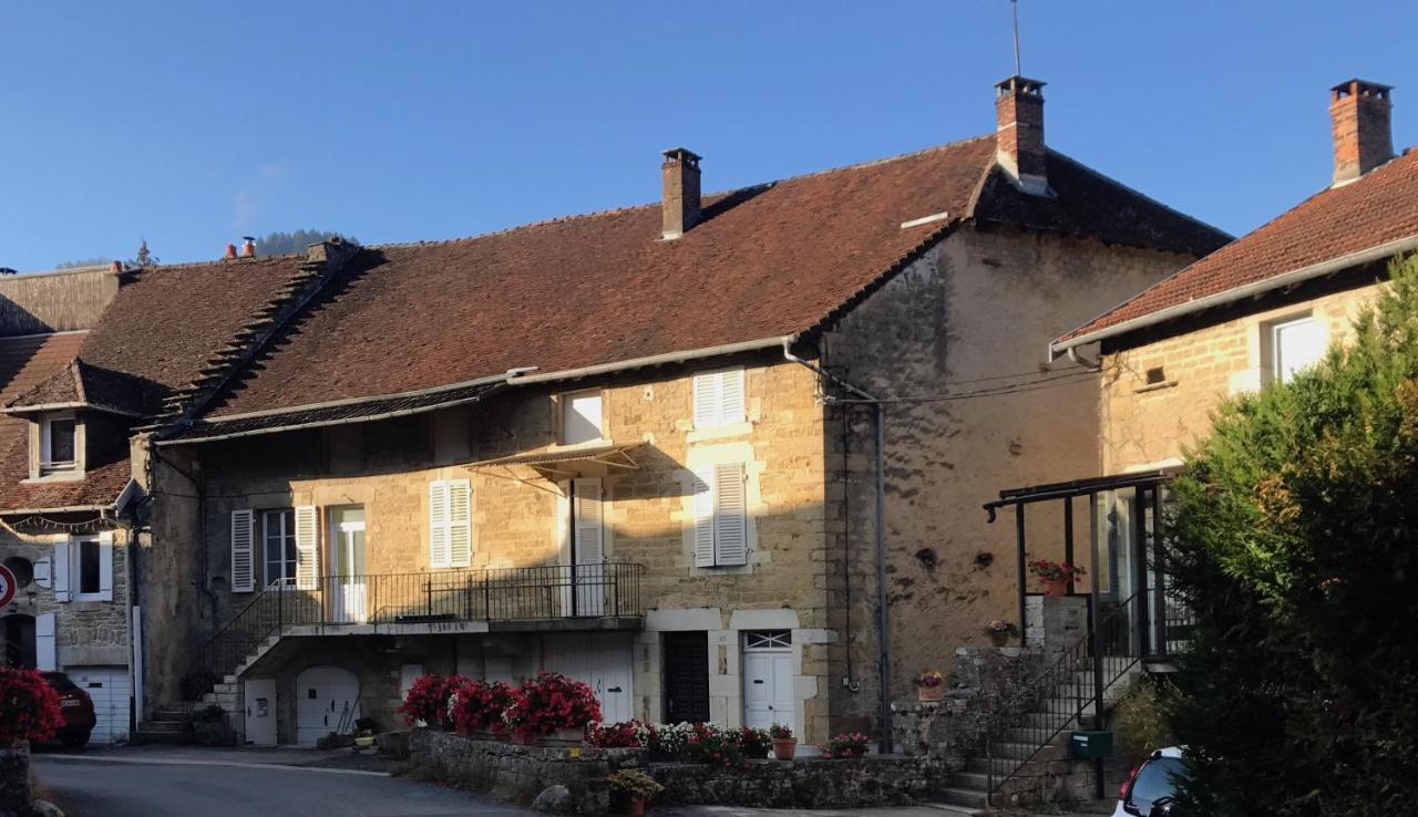 Golf Val De Sorne Vernantois Maison Vigneronne Eksteriør billede